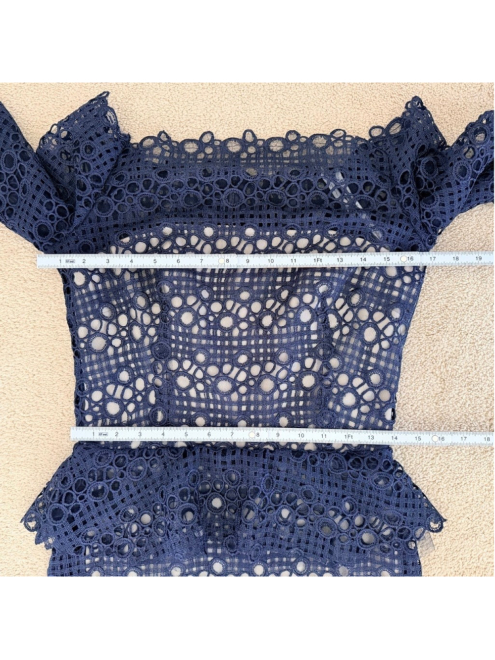 Monique Lhuillier Navy Lace Peplum Long Sleeve Evening Dress Size 10 - Picture 14 of 15
